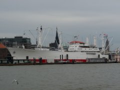 P1070041