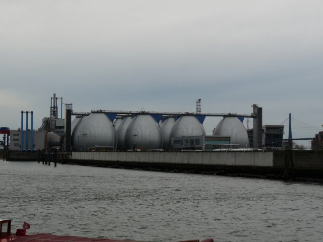 P1070019
