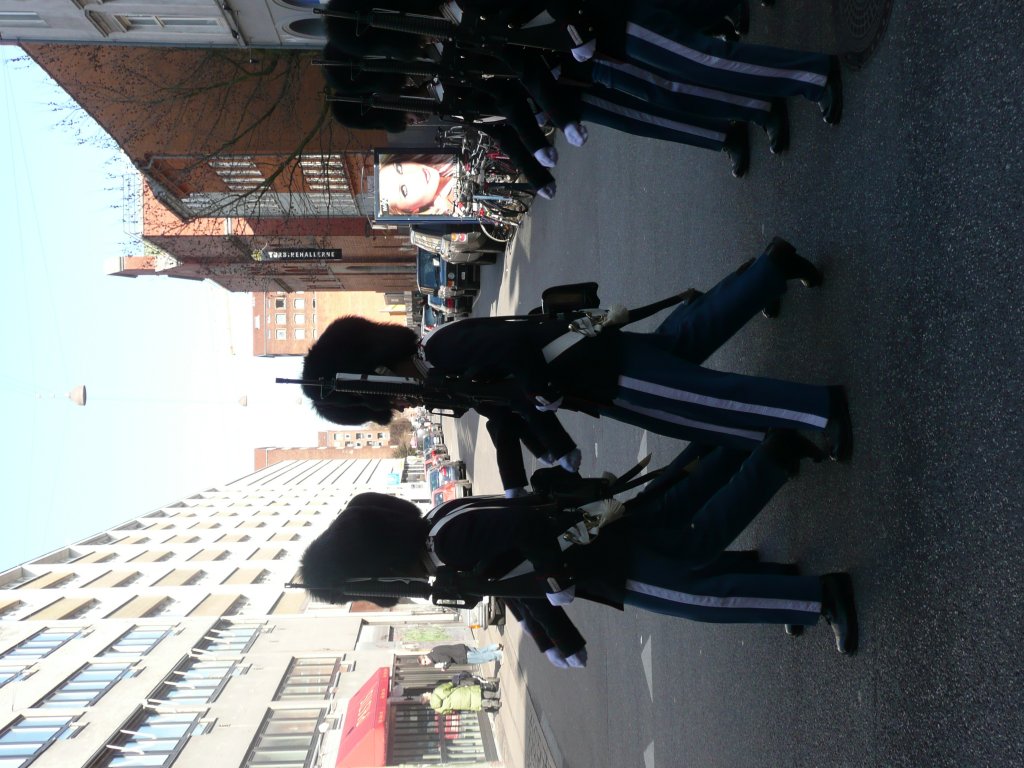 P1020442