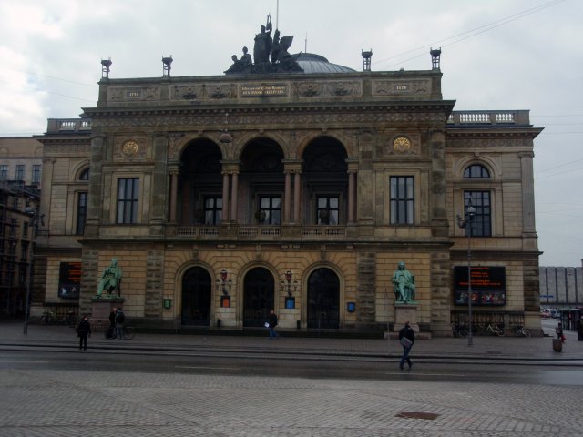 p3070097